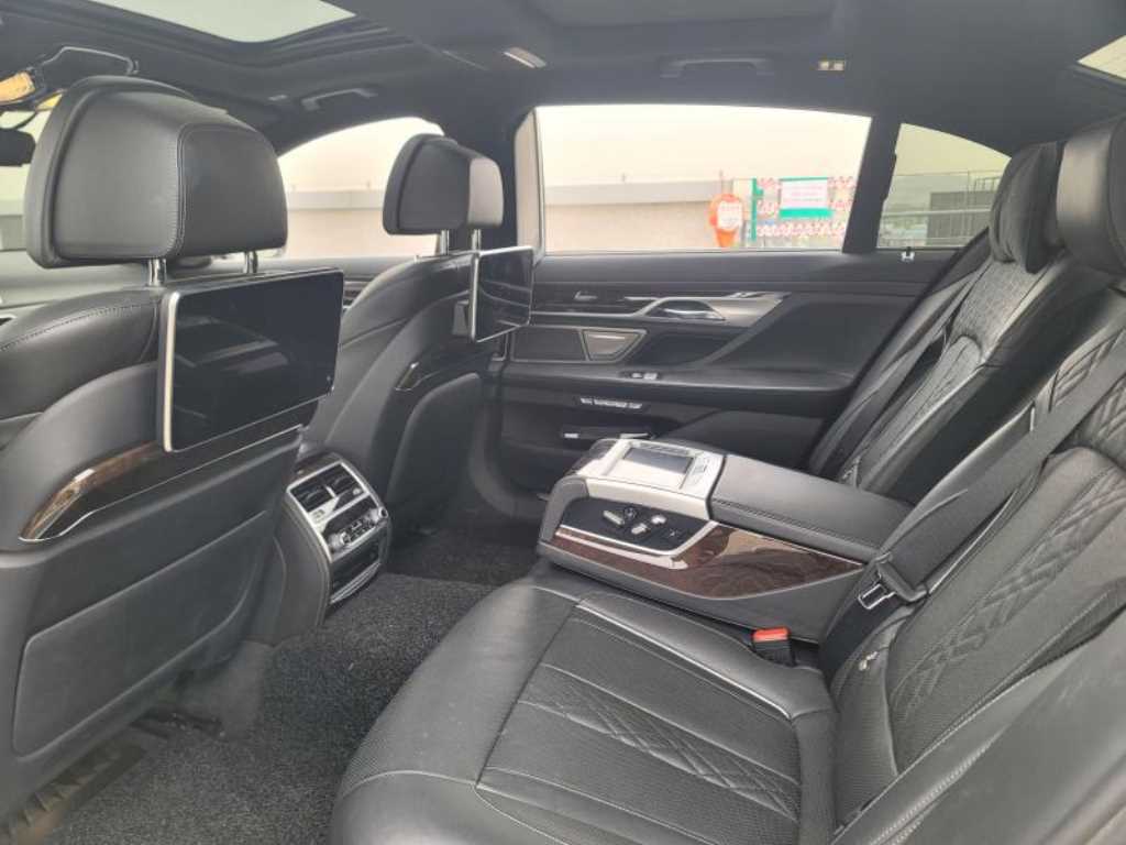 BMW 7 Series 2016 Gris - Importación desde Corea - HF Imports Iquique - Foto 16