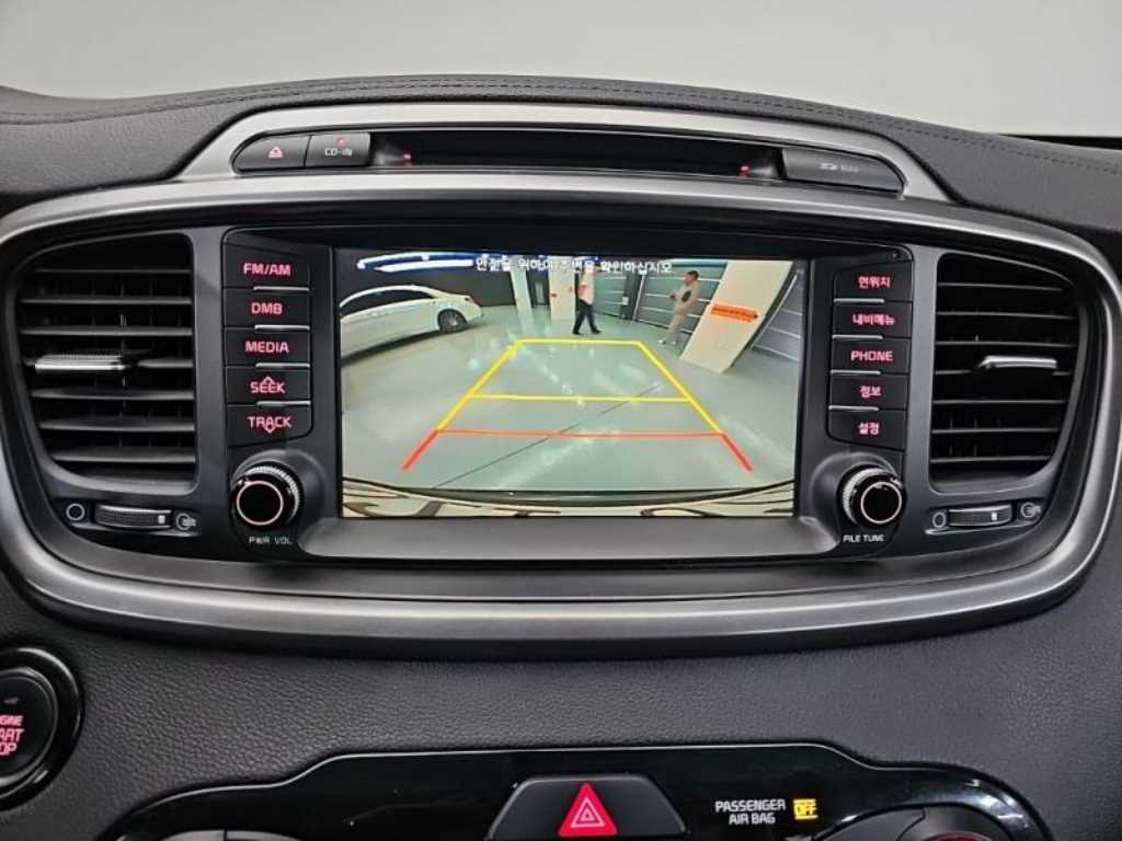 KIA Sorento - Vista 10
