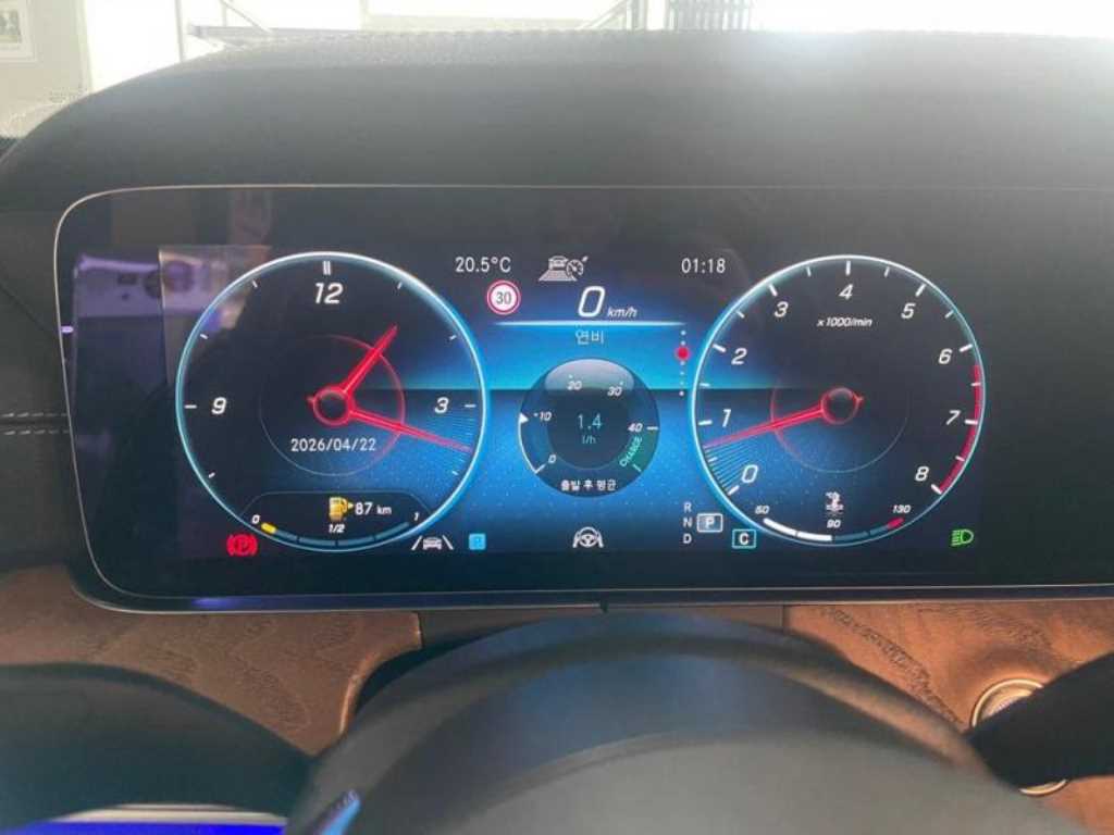 Mercedes Benz E class 2021 - Importación desde Corea - HF Imports Iquique - Foto 14