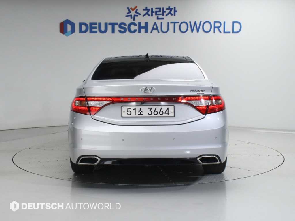 HYUNDAI Grandeur - Vista 4