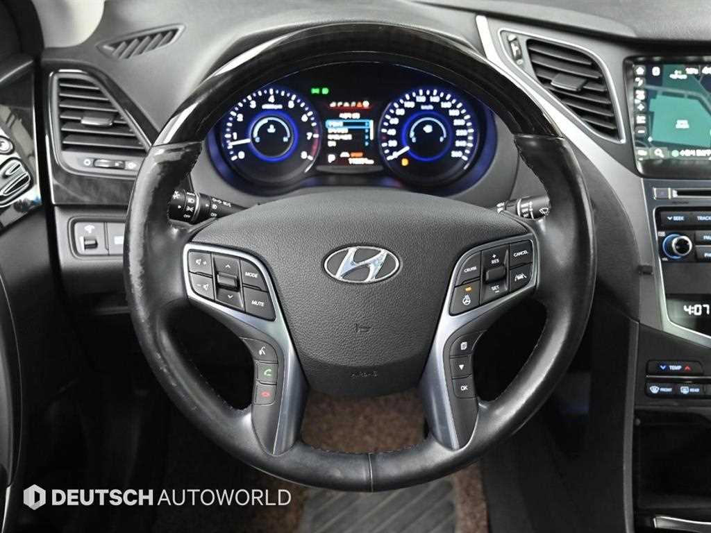 HYUNDAI Grandeur 2015 Blanco - Importación desde Corea - HF Imports Iquique - Foto 13