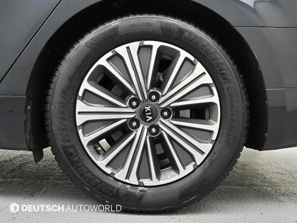 KIA K7 - Vista 5