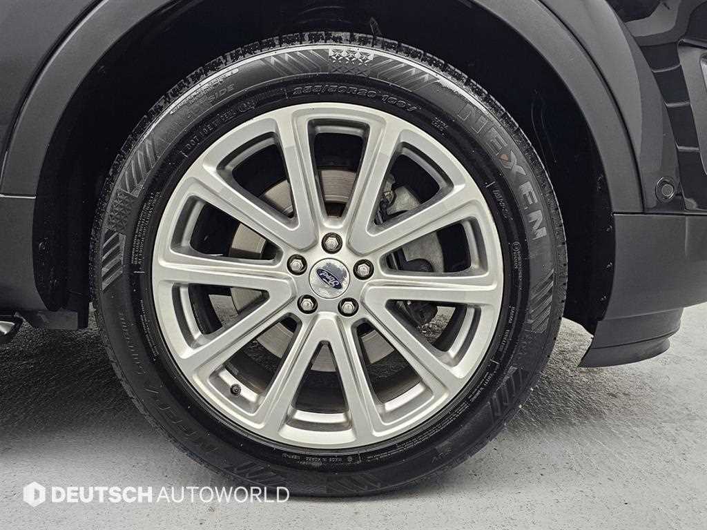 Ford Explorer - Vista 5
