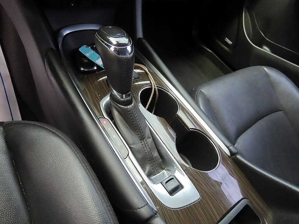 Chevrolet Malibu - Vista 10