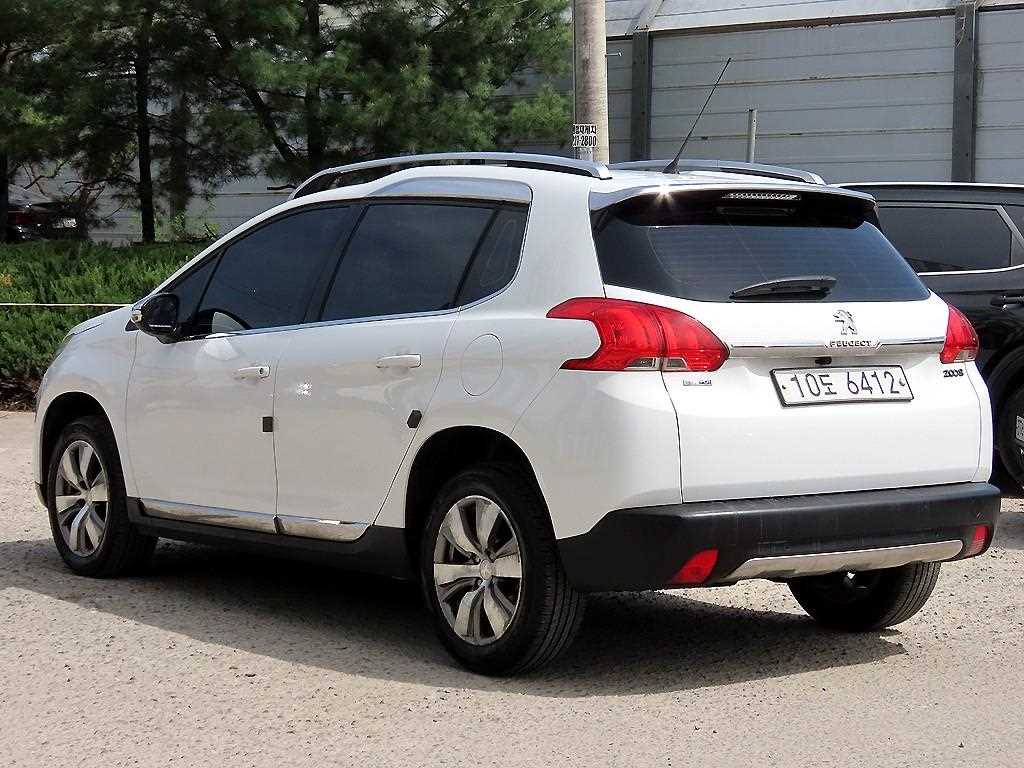 Peugeot 2008 - Vista 3