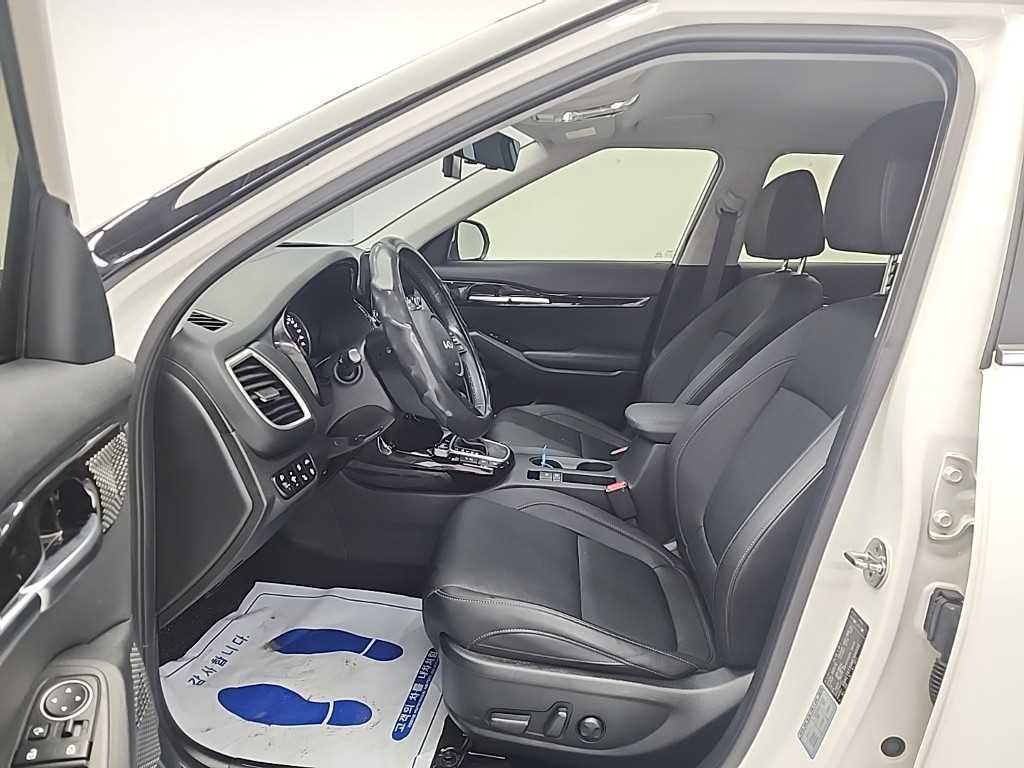 KIA Seltos - Vista 11