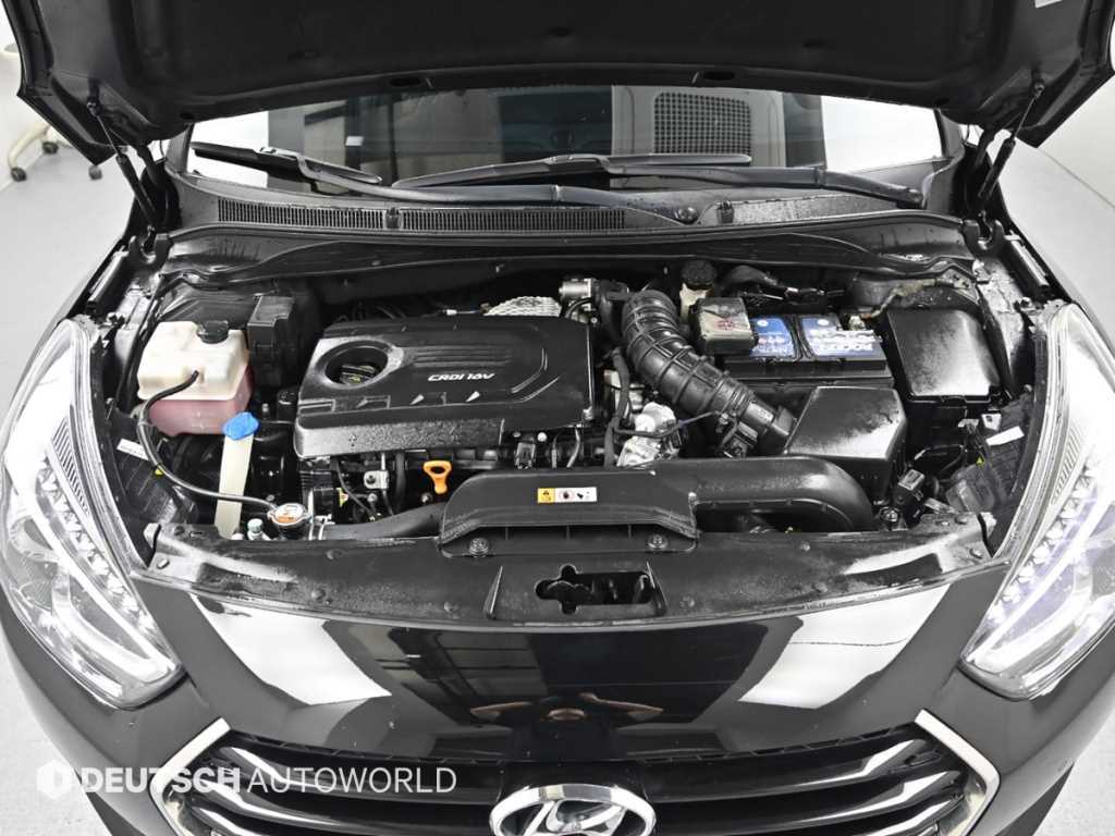 HYUNDAI i40 - Vista 6