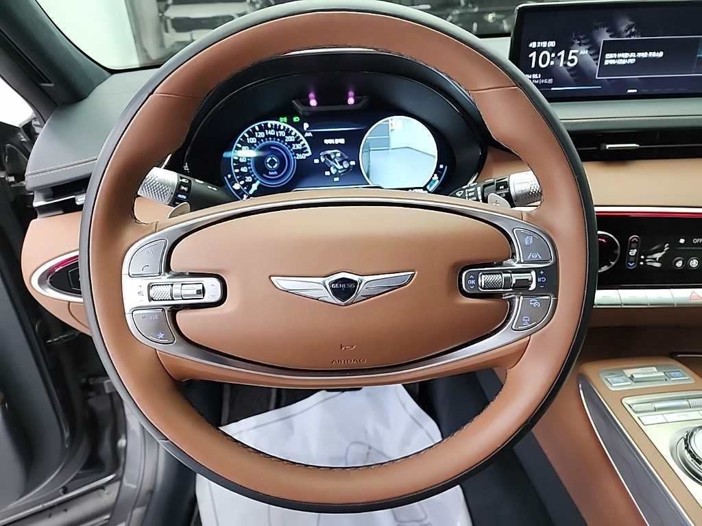 Genesis GV70 - Vista 9