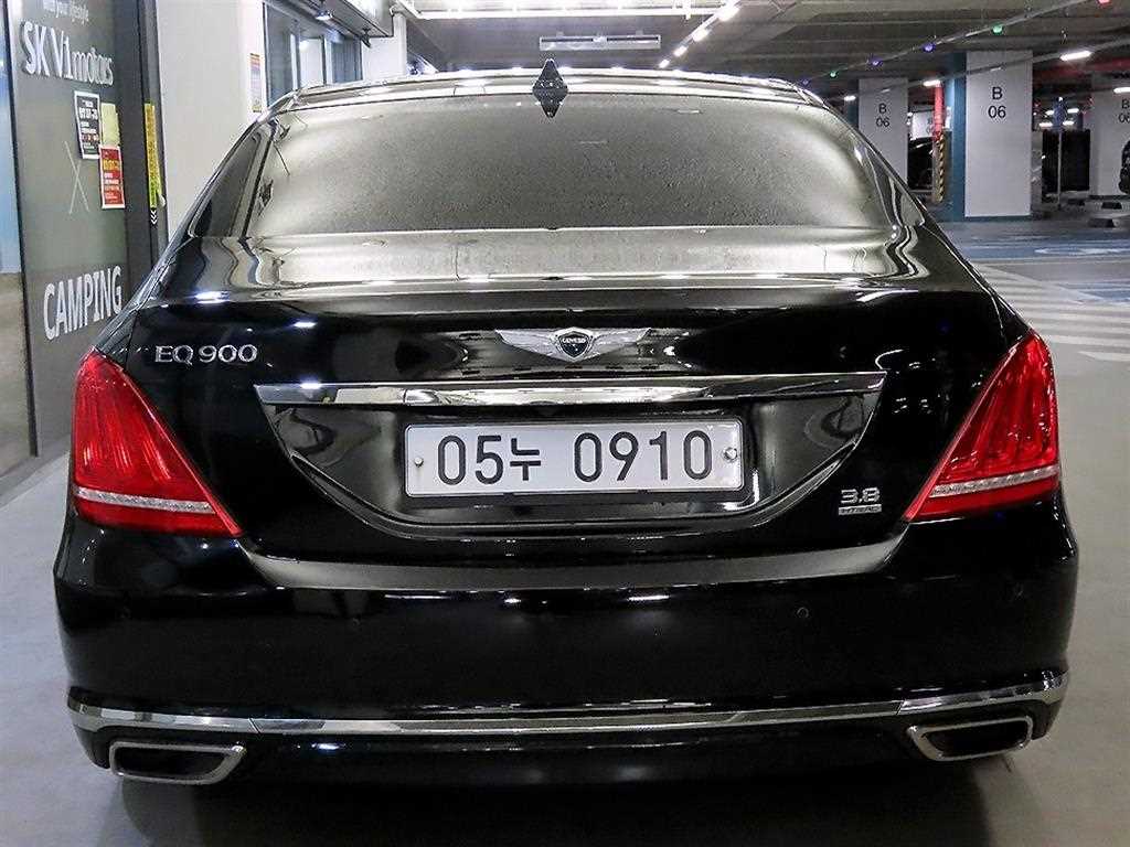 Genesis EQ900 - Vista 5
