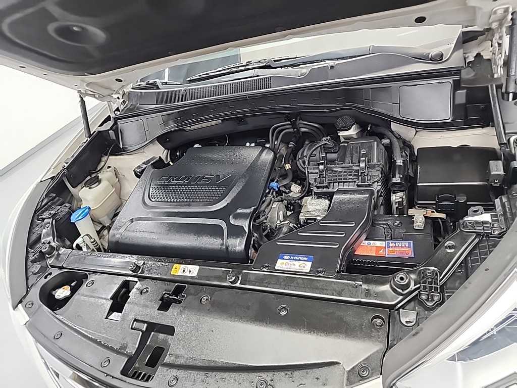 HYUNDAI Santa Fe - Vista 5