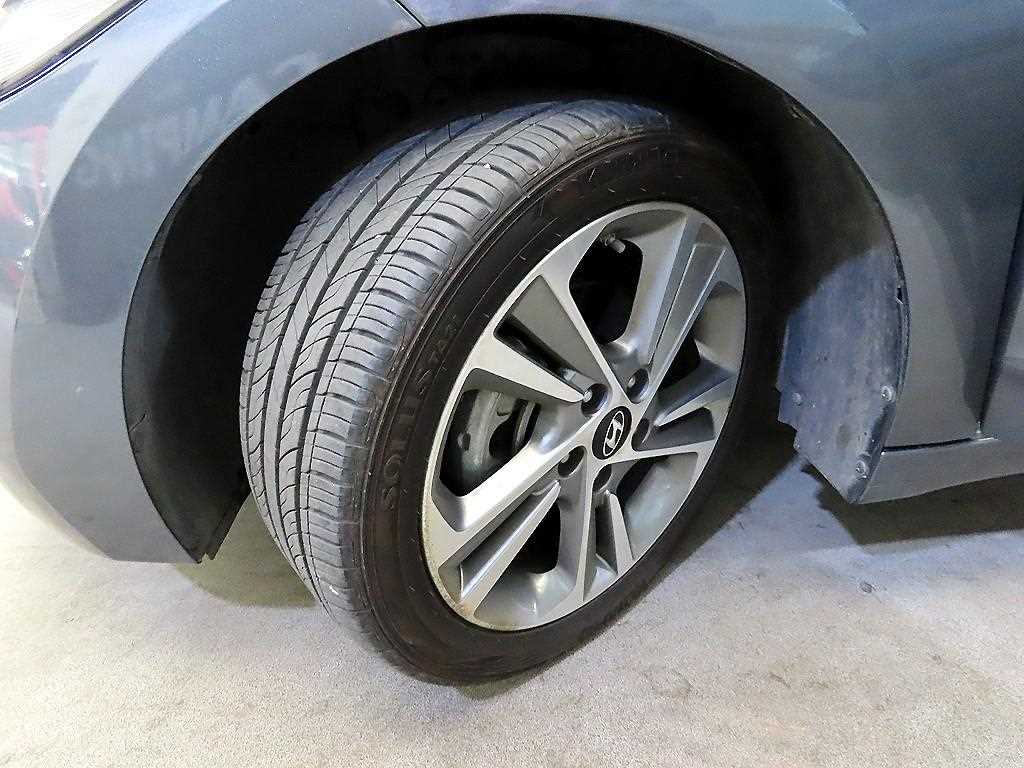 HYUNDAI Avante 2017 - Importación desde Corea - HF Imports Iquique - Foto 18