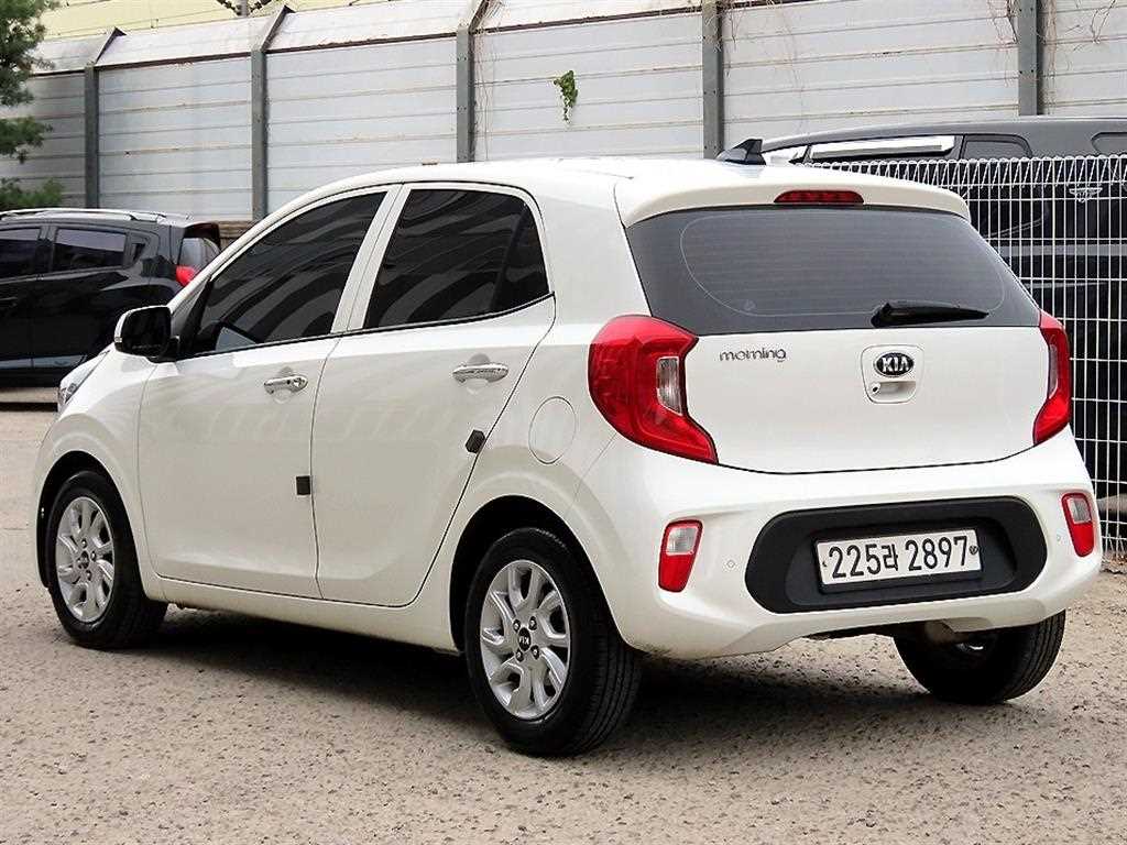 KIA Morning - Vista 3