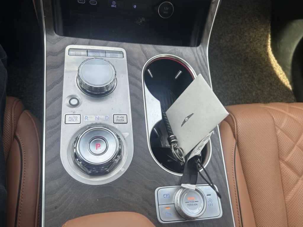 Genesis GV80 2024 Negro - Importación desde Corea - HF Imports Iquique - Foto 13