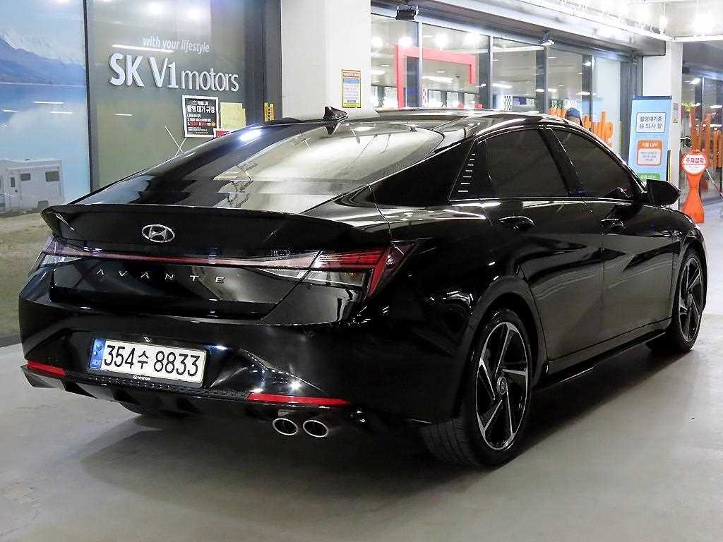 HYUNDAI Avante - Vista 4