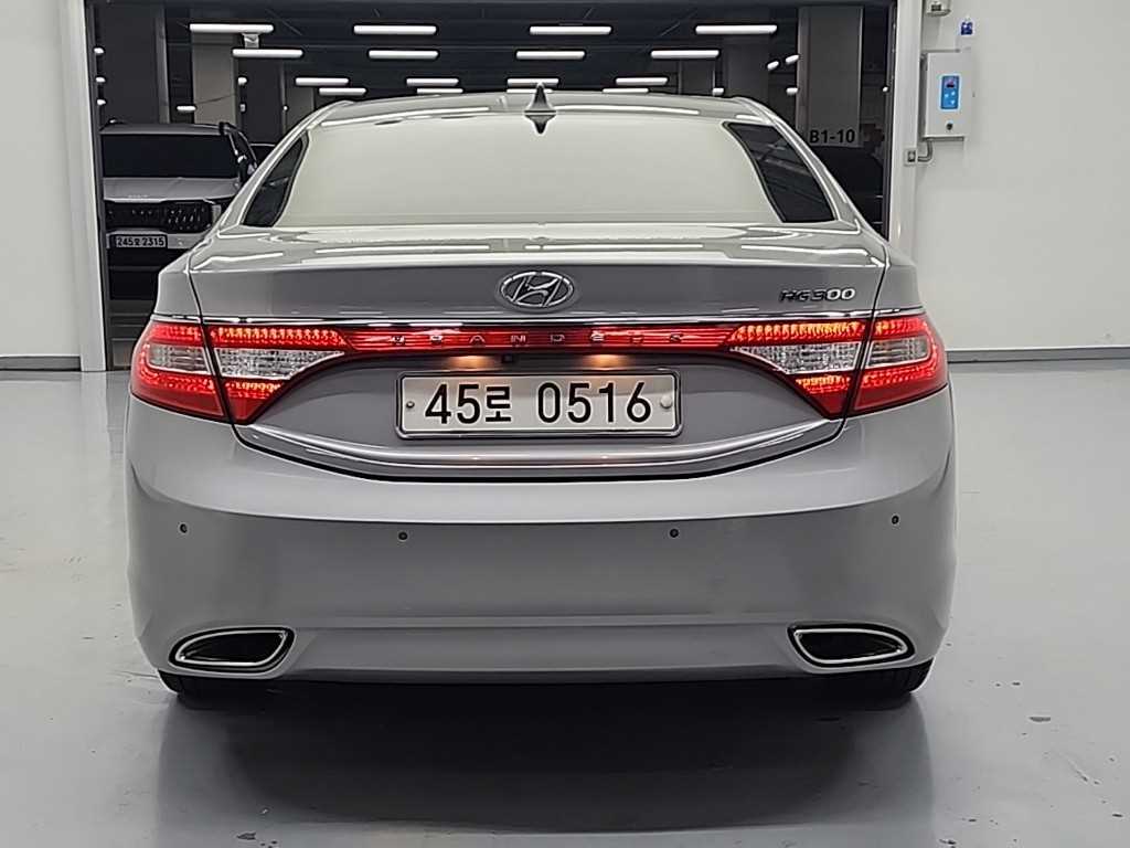 HYUNDAI Grandeur - Vista 3