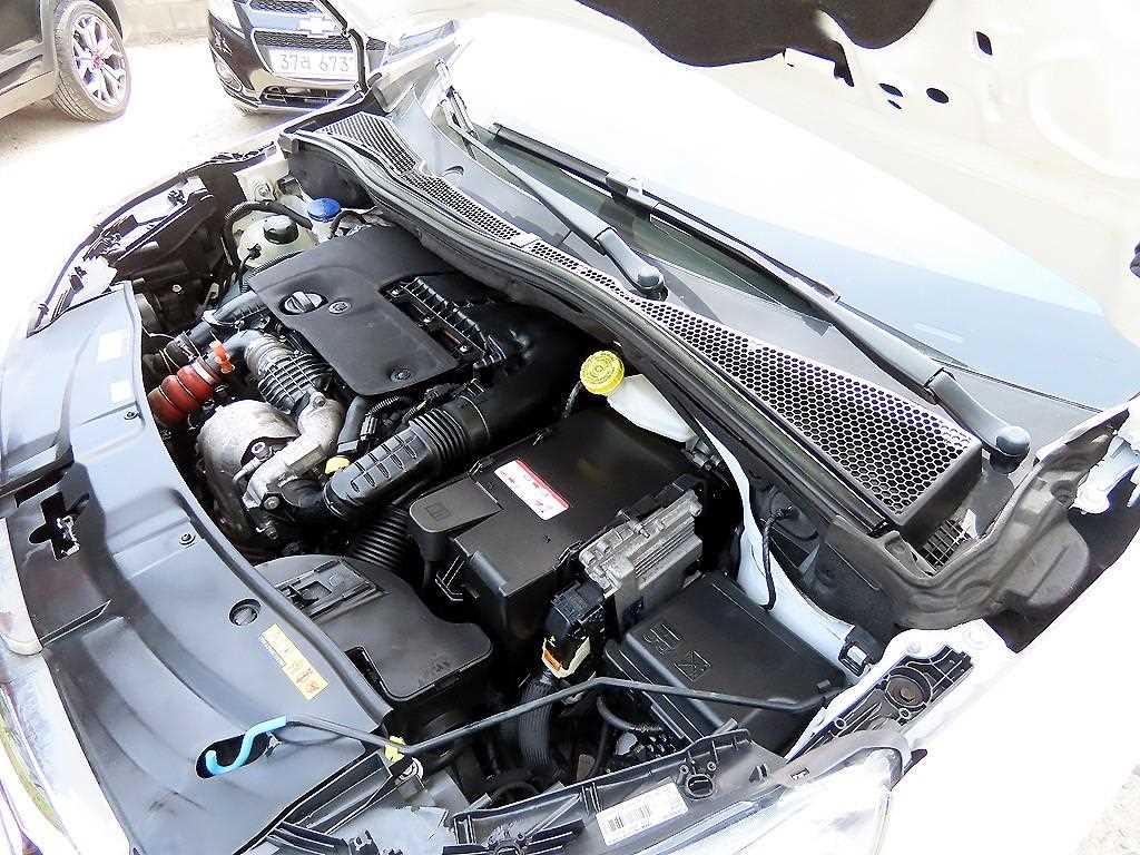 Peugeot 2008 2016 Blanco - Importación desde Corea - HF Imports Iquique - Foto 18