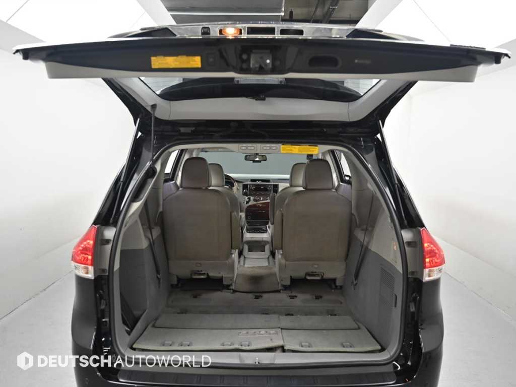 Toyota Siena 2012 - Importación desde Corea - HF Imports Iquique - Foto 19
