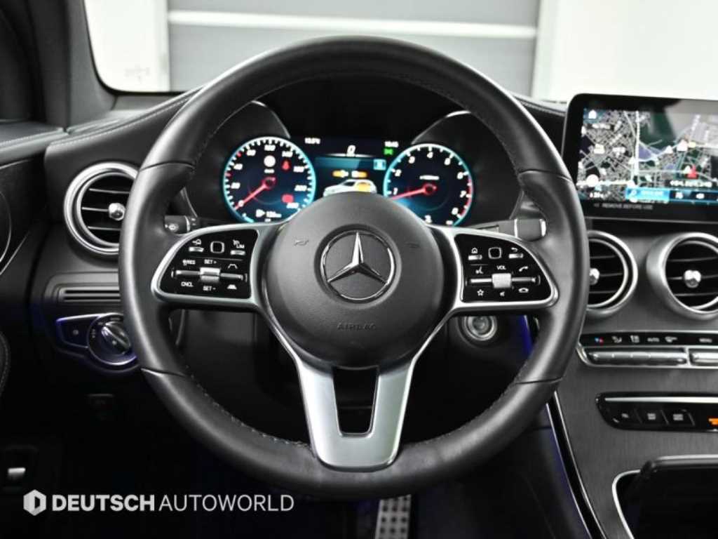 Mercedes Benz GLC Class - Vista 10