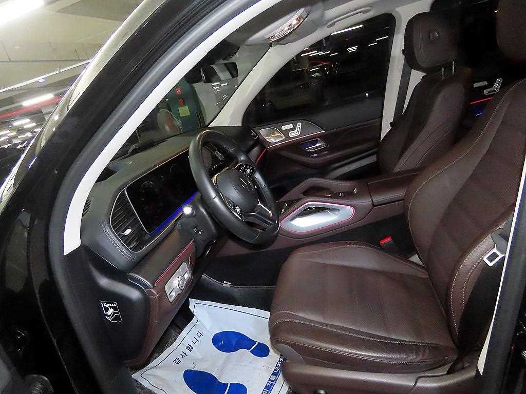 Mercedes Benz GLE Class - Vista 6