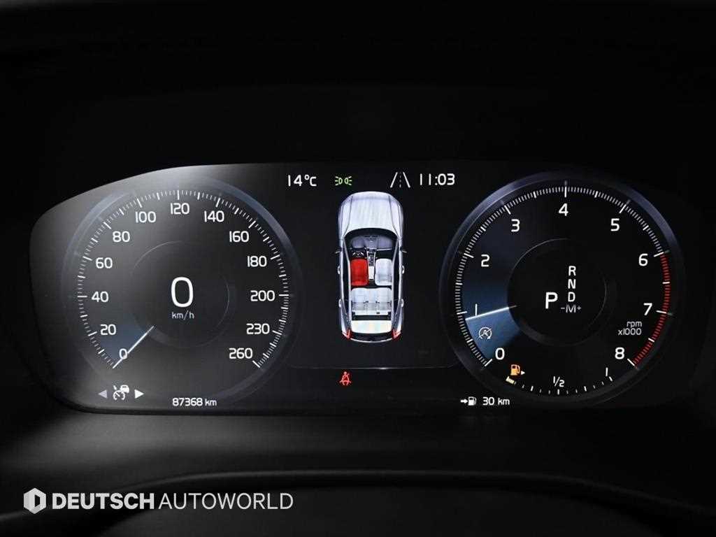 Volvo XC40 - Vista 8