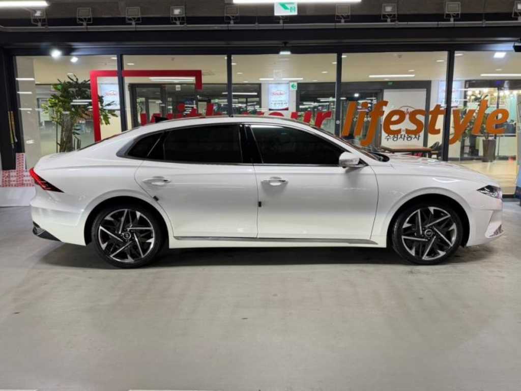 HYUNDAI Grandeur - Vista 3