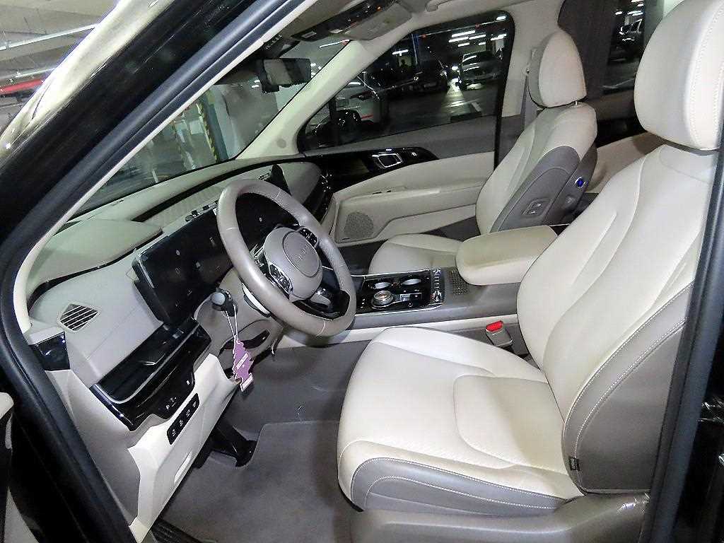 KIA Carnival - Vista 6