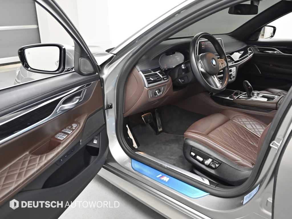 BMW 7 Series - Vista 11
