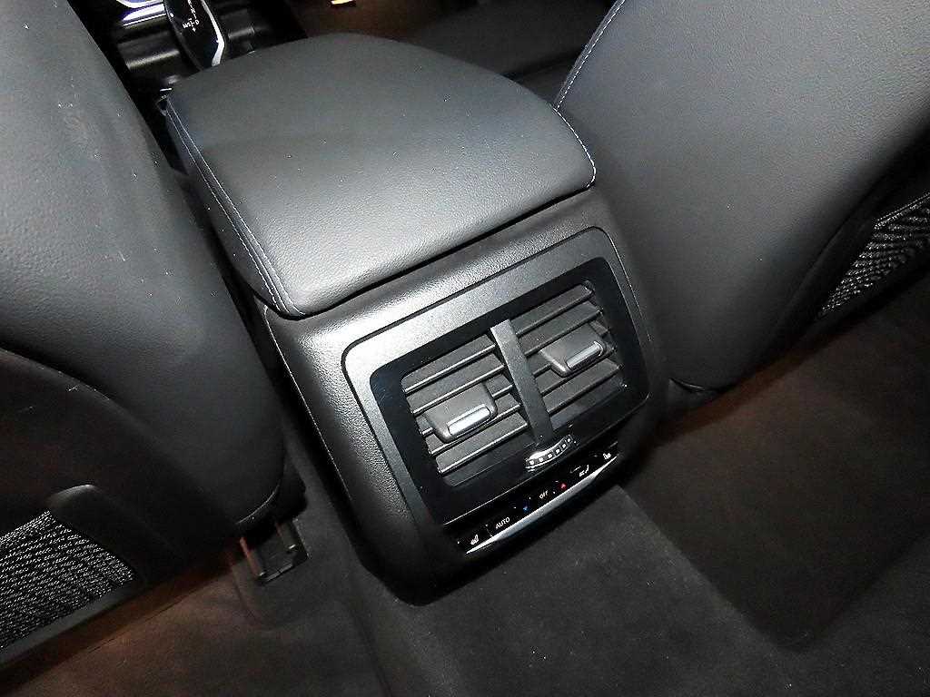 BMW X3 2021 Negro - Importación desde Corea - HF Imports Iquique - Foto 14