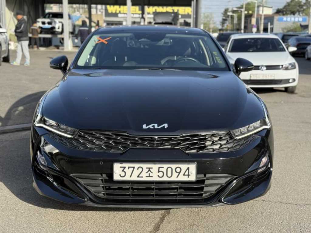 KIA K5 2023 Negro - Importación desde Corea - HF Imports Iquique - Foto 1