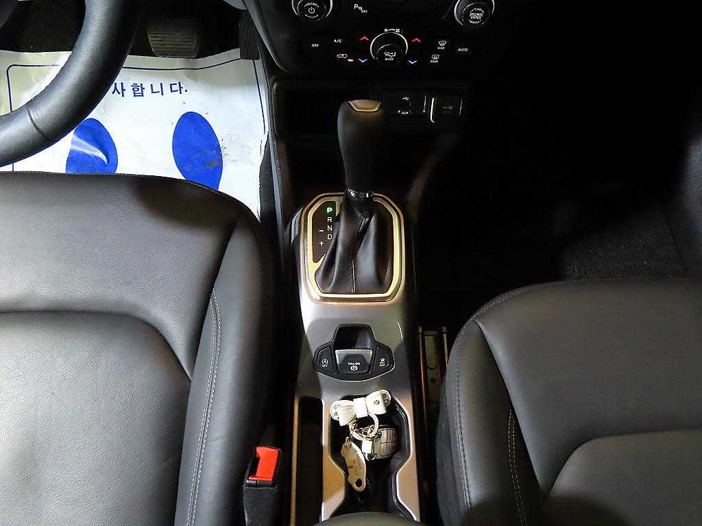 Jeep Renegade - Vista 12