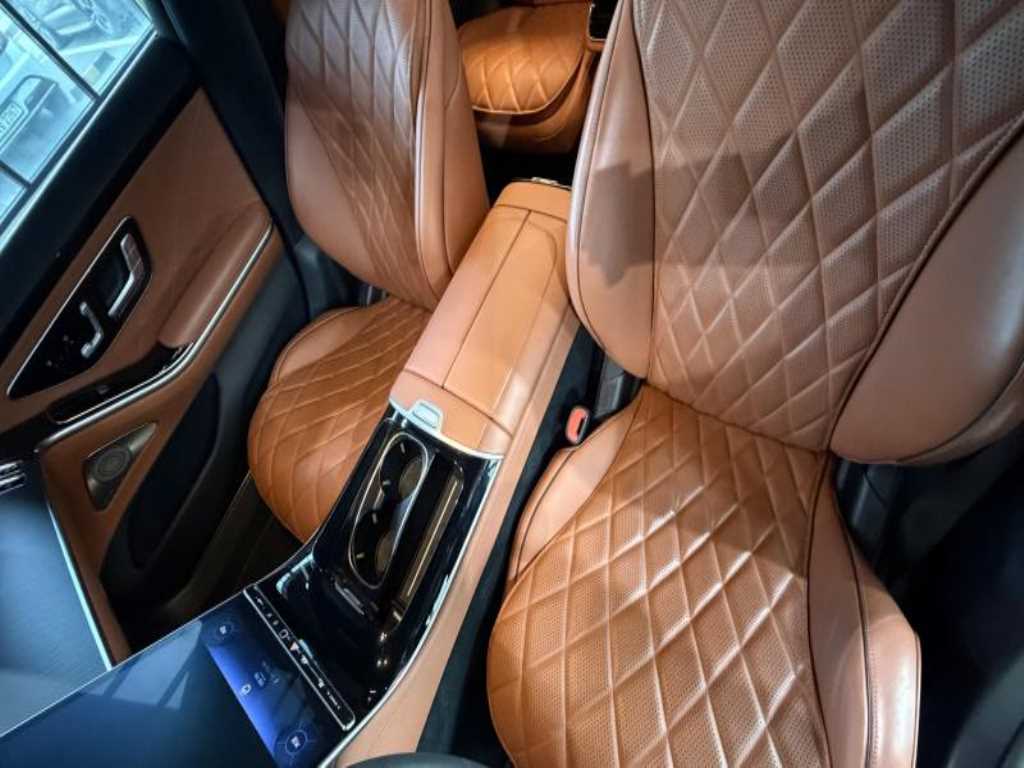 Mercedes Benz S Class - Vista 10