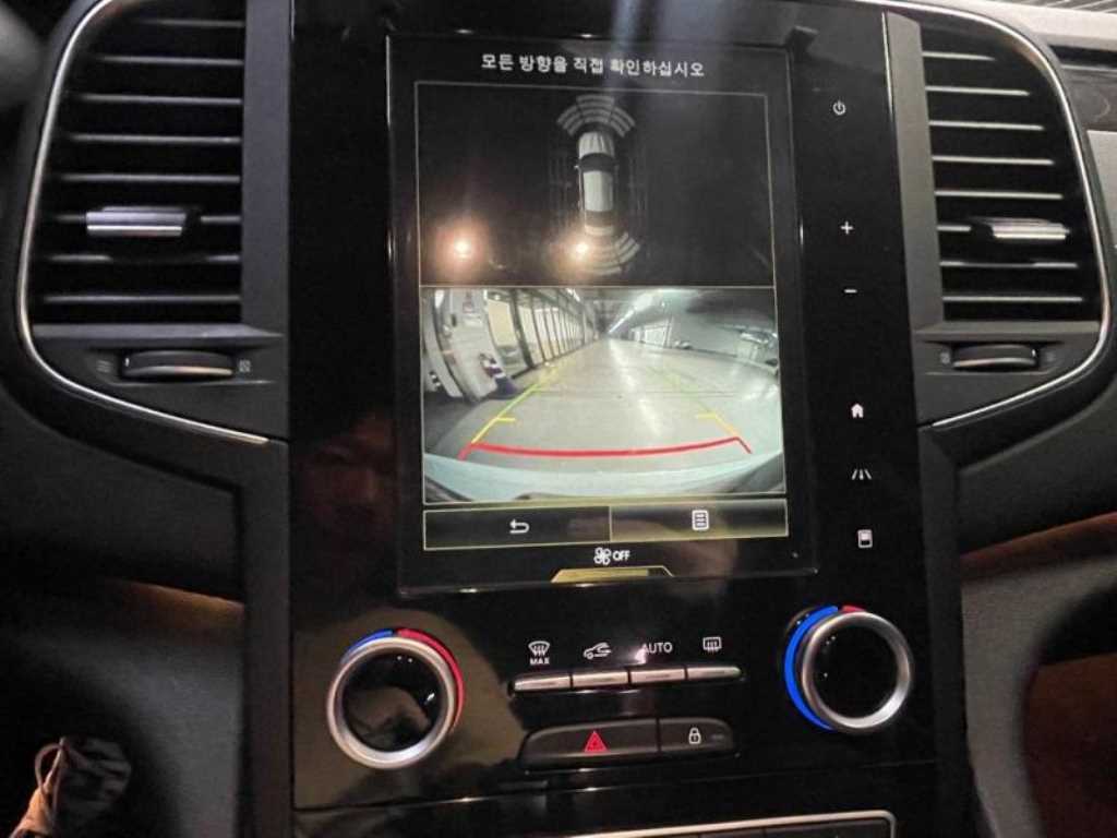 SAMSUNG SM6 - Vista 12