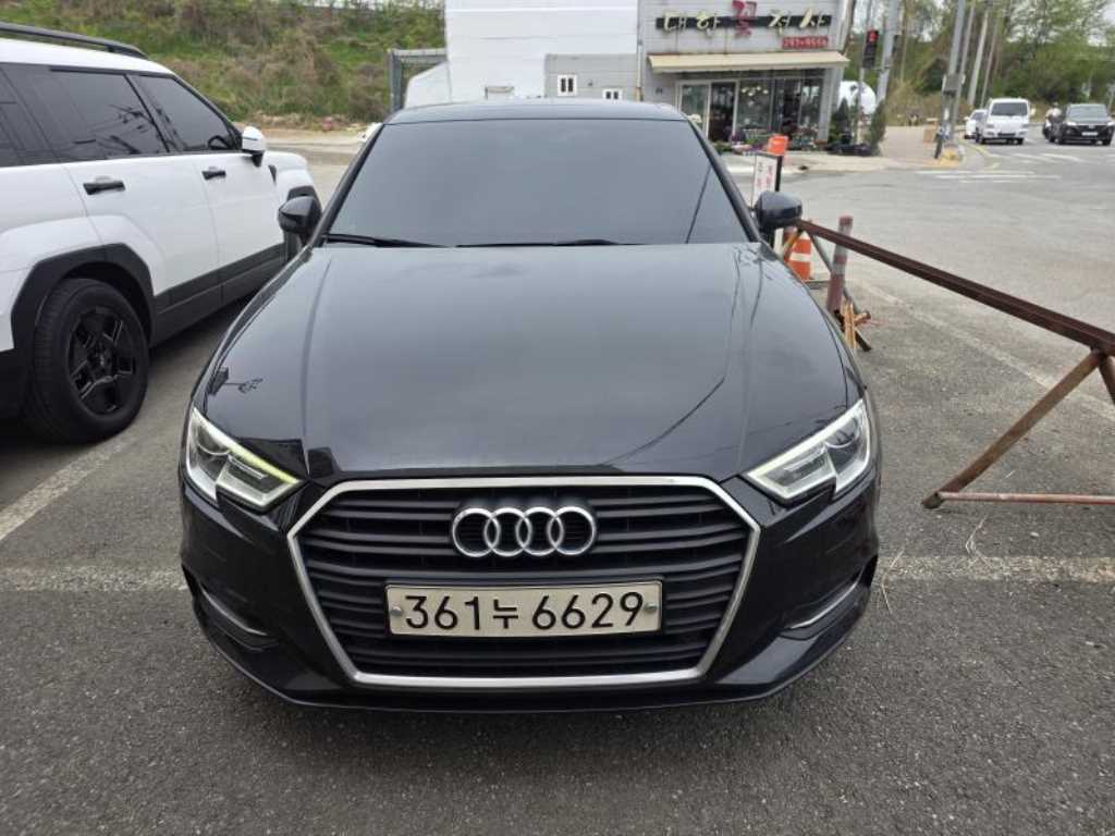 Audi A3 2020 Negro - Importación desde Corea - HF Imports Iquique - Foto 1