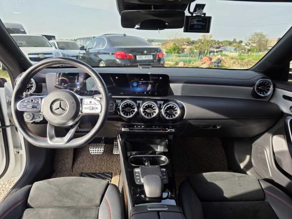 Mercedes Benz CLA Class - Vista 7