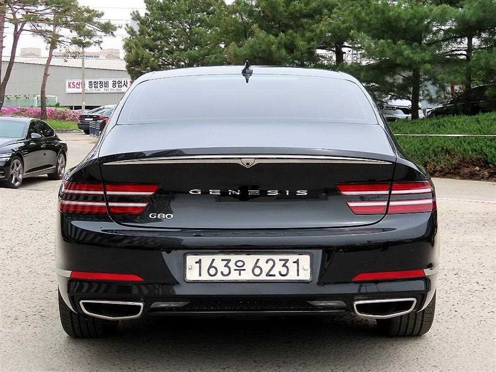 Genesis G80 - Vista 4