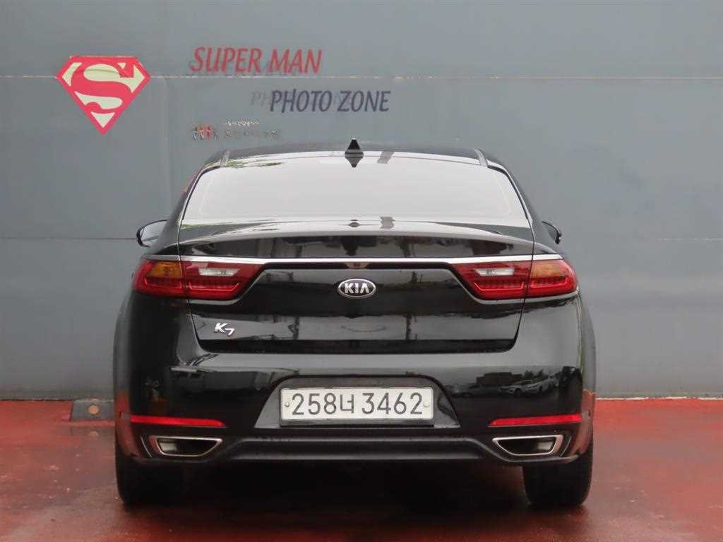 KIA K7 - Vista 4