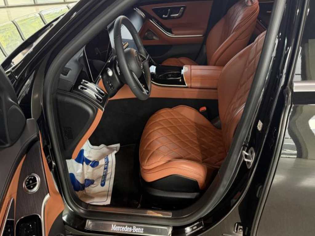 Mercedes Benz S Class - Vista 9