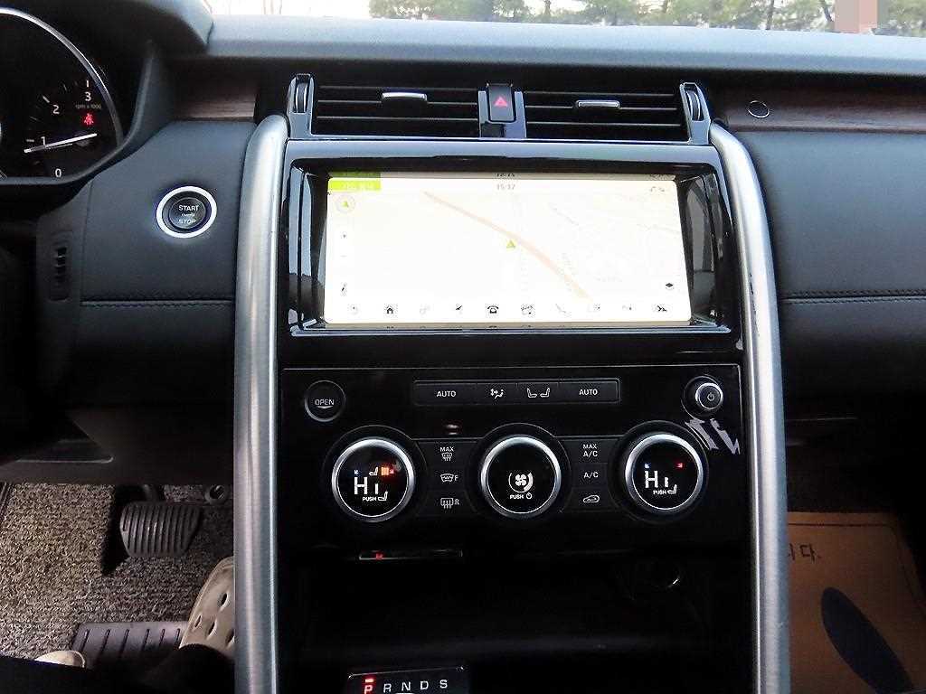Land Rover Discovery - Vista 12