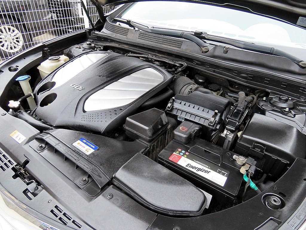 HYUNDAI Grandeur 2011 Negro - Importación desde Corea - HF Imports Iquique - Foto 19