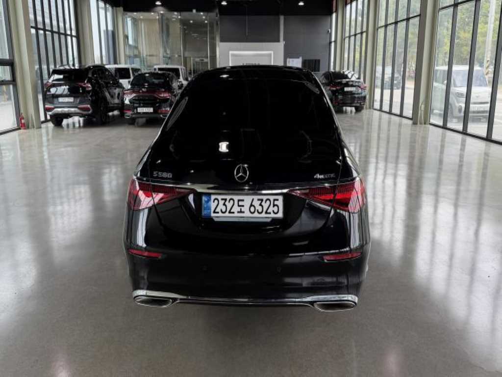 Mercedes Benz S Class - Vista 3