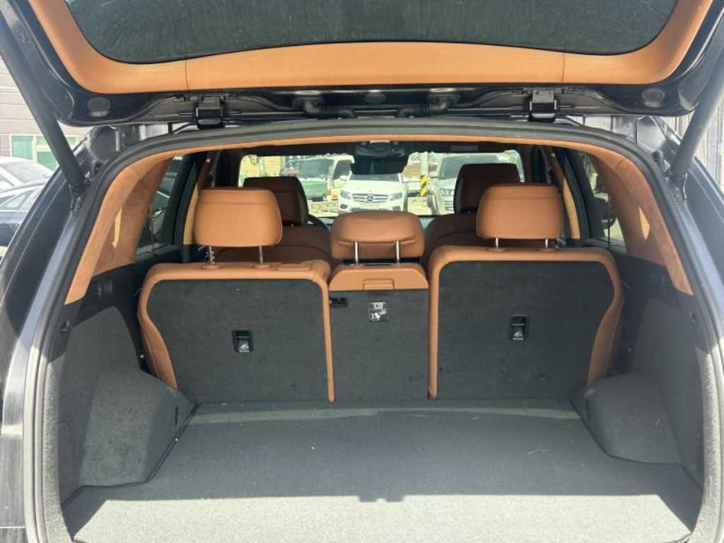 Genesis GV80 2024 Negro - Importación desde Corea - HF Imports Iquique - Foto 18