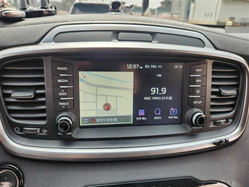 KIA Sorento 2019 Negro - Importación desde Corea - HF Imports Iquique - Foto 18