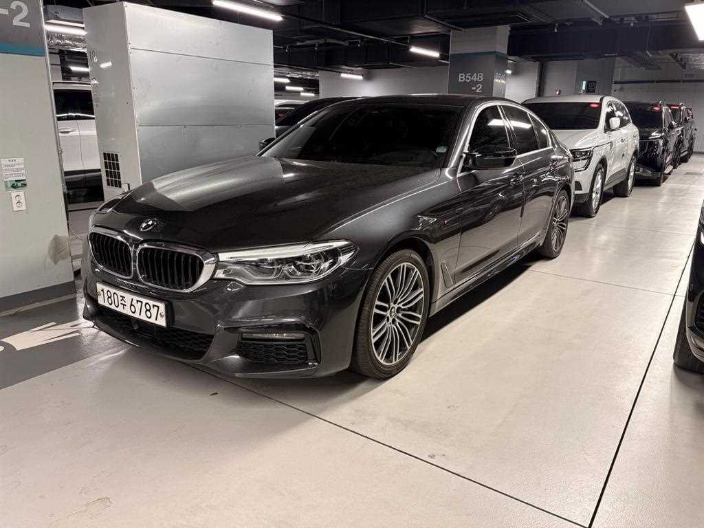 BMW 5 Series - Vista 2