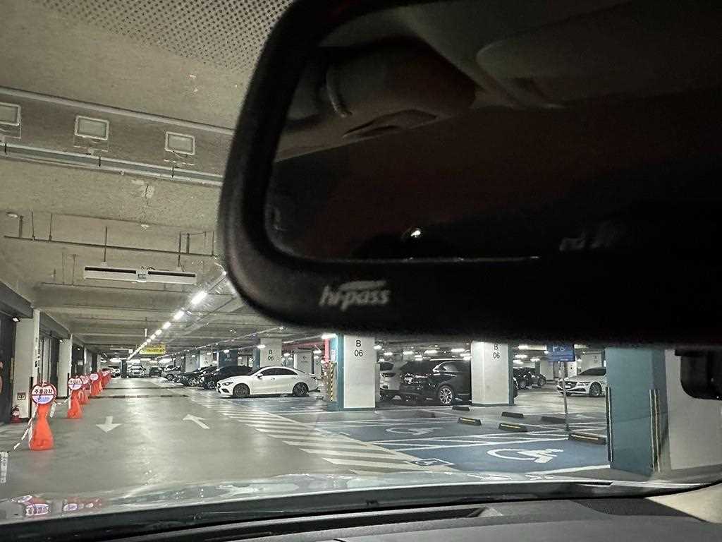 SAMSUNG QM6 2017 Blanco - Importación desde Corea - HF Imports Iquique - Foto 15