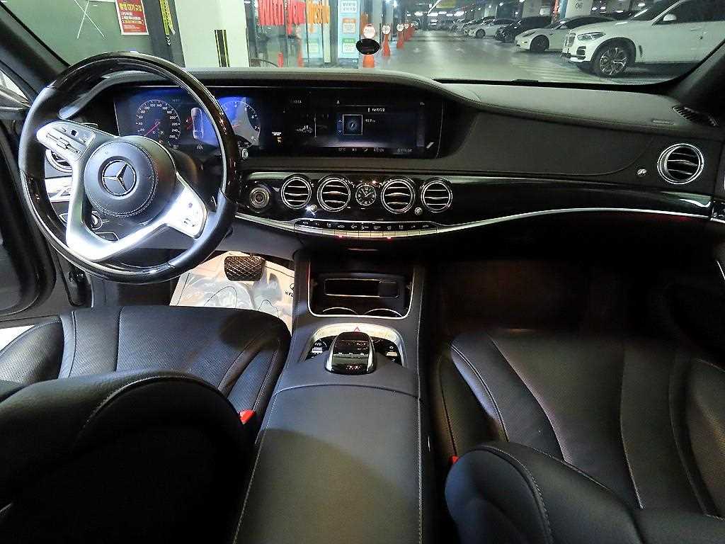 Mercedes Benz S Class - Vista 10