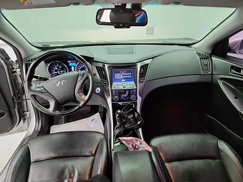 HYUNDAI Sonata - Vista 7