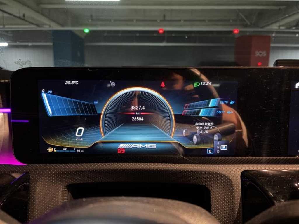 Mercedes Benz CLA Class - Vista 8