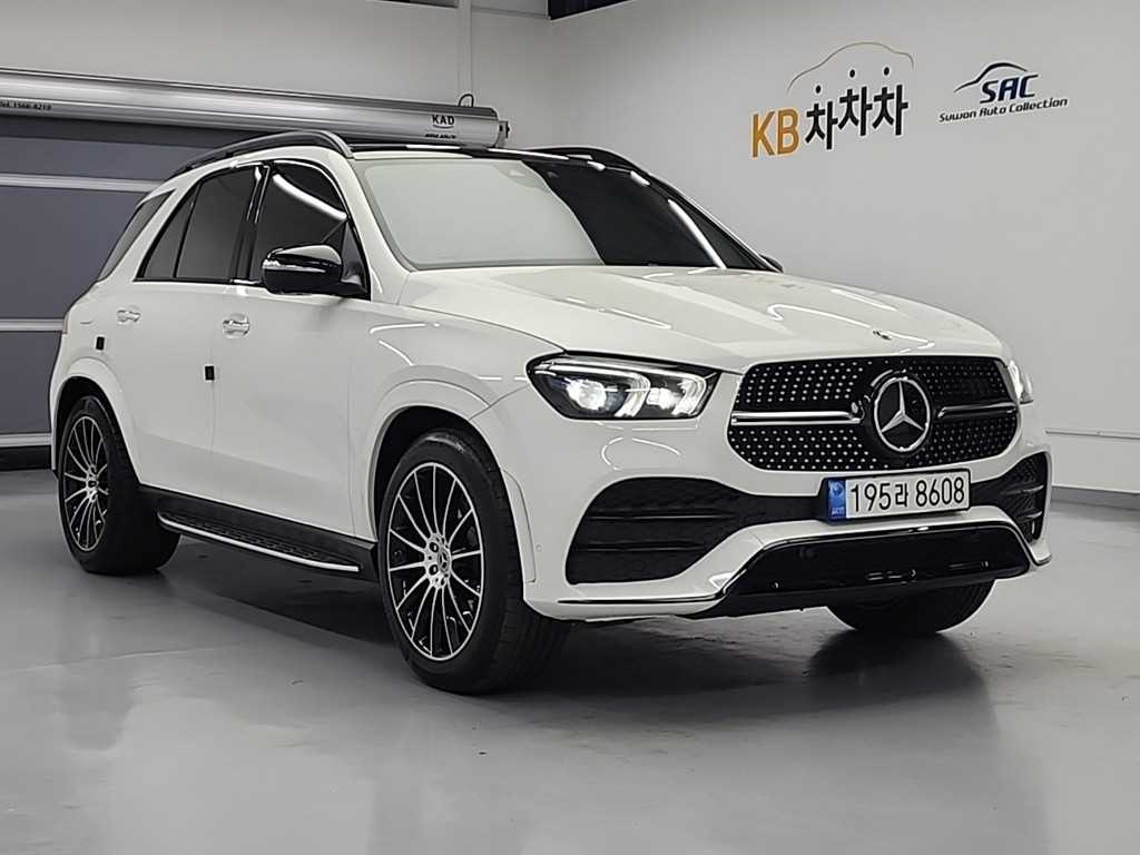 Mercedes Benz GLE Class - Vista 4