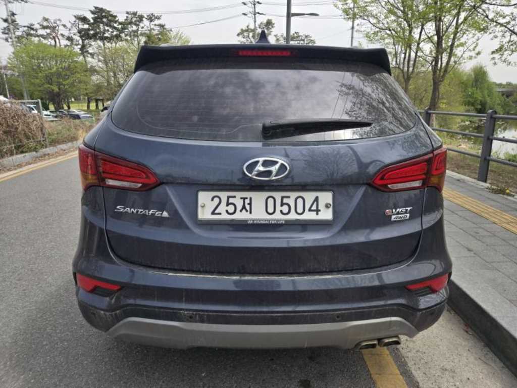 HYUNDAI Santa Fe - Vista 4
