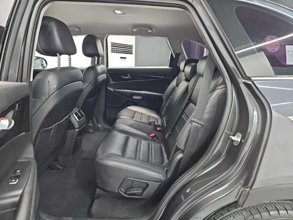 KIA Sorento 2016 Gris - Importación desde Corea - HF Imports Iquique - Foto 18